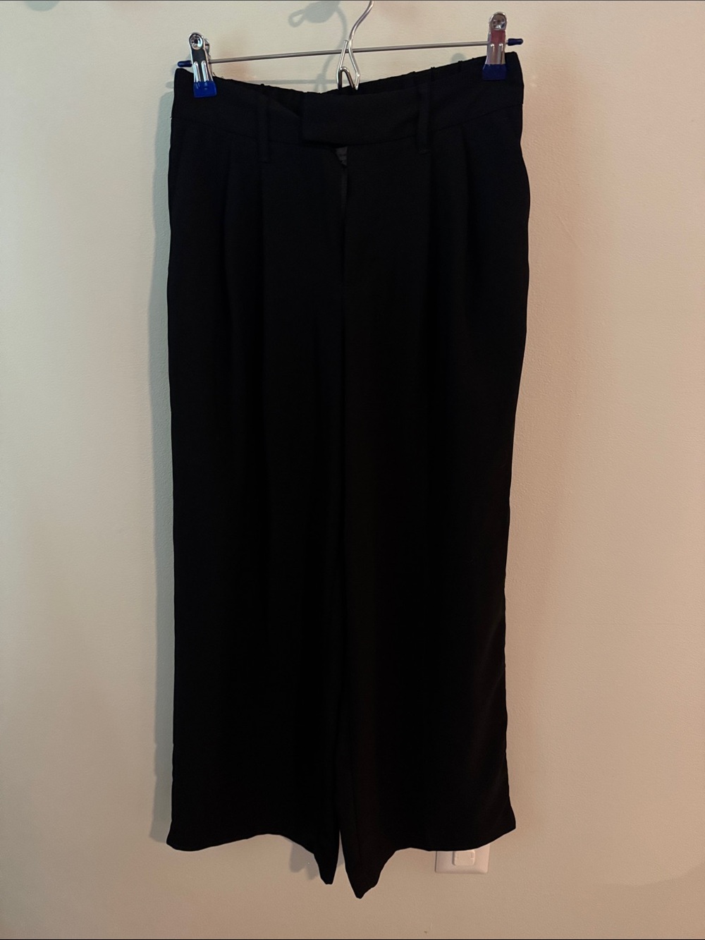 Women's tailored black pants 2 short soft casual